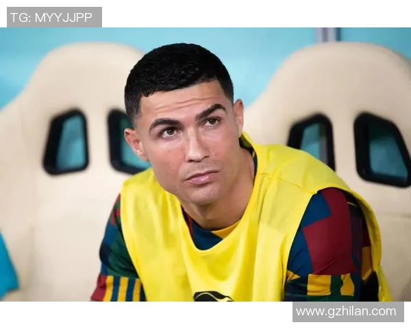 泪别绿茵传奇谢幕全场掌声送别永不褪色的足球英雄