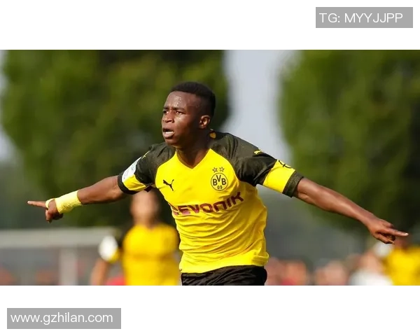 足球球星代言费揭秘:如何成为品牌背后的超级营销利器 足球球星代言费揭秘:如何成为品牌背后的超级营销利器