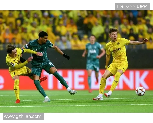 足球百大球星排名揭晓 每一位传奇都闪耀着不同光芒 足球百大球星排名揭晓 每一位传奇都闪耀着不同光芒